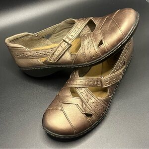 Clark’s Women 9 Ashland Spin Q Loafer Metallic Bronze Leather Slip On Adjustable